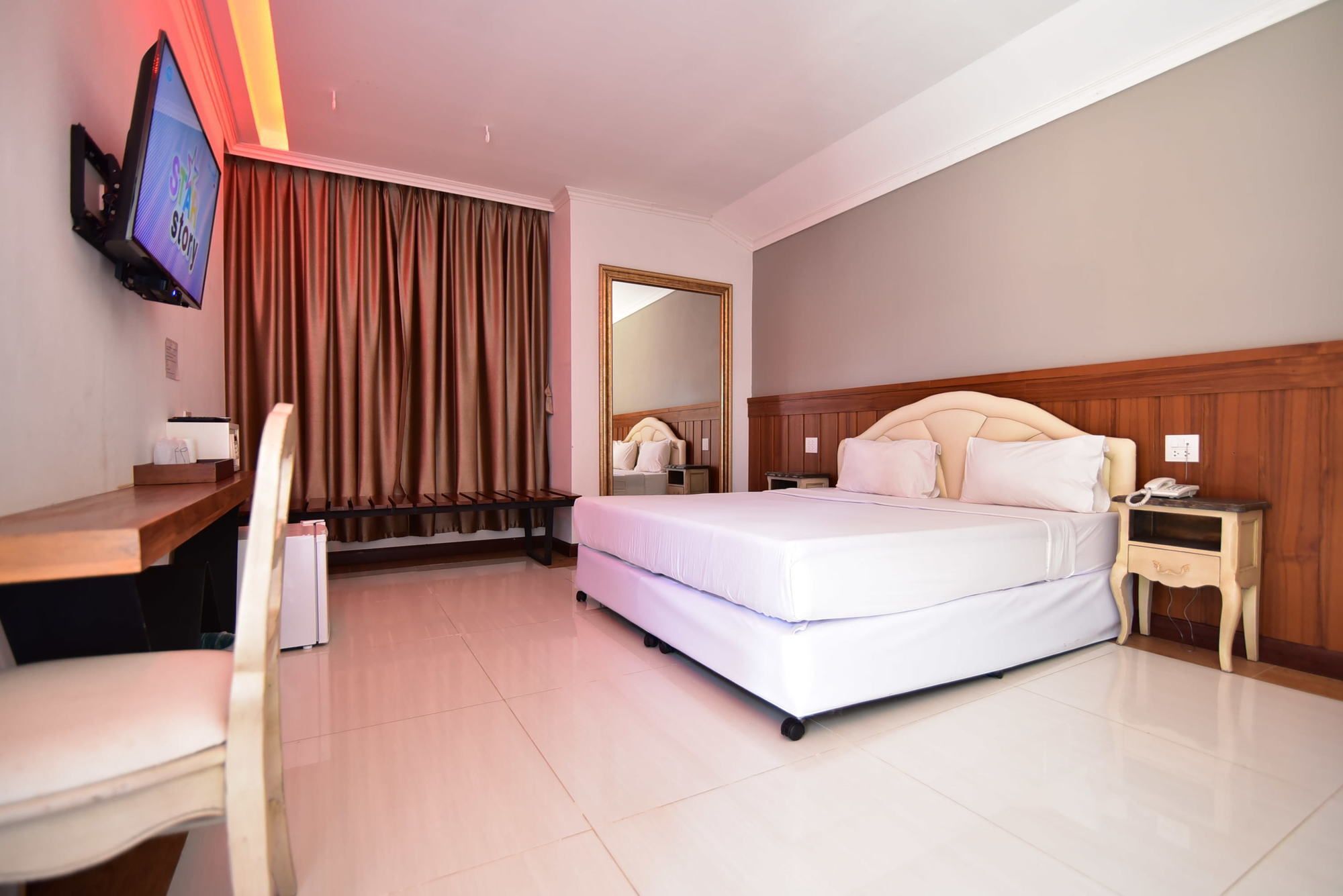 Fantasy Resort Nakhon Sawan Exterior photo